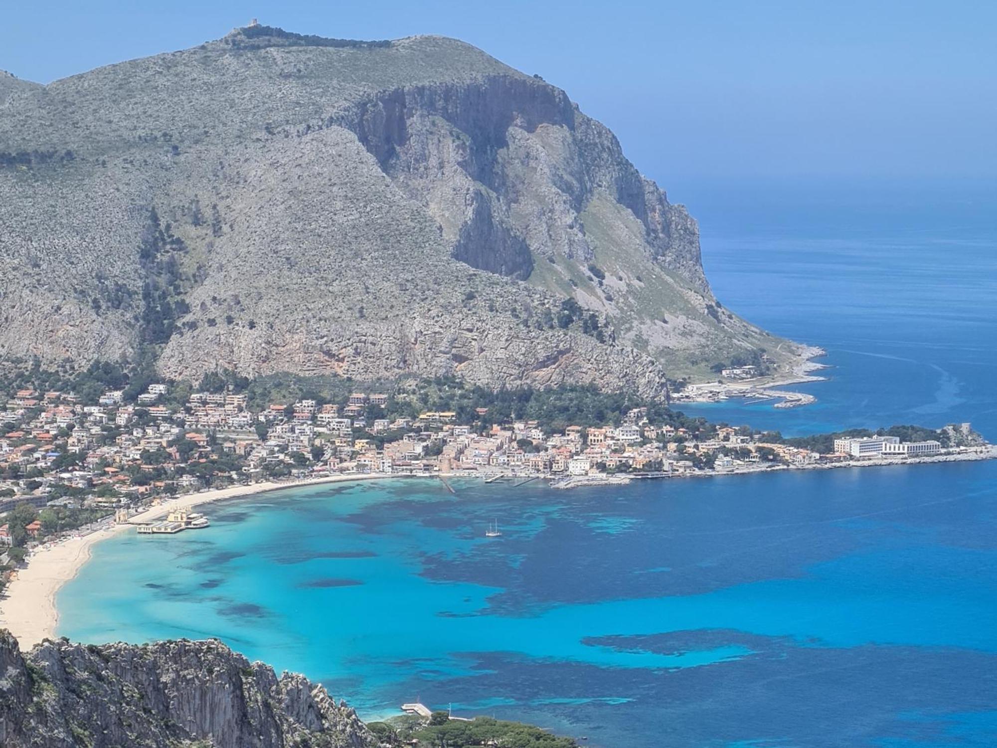 Arima Mondello Apartment Екстер'єр фото